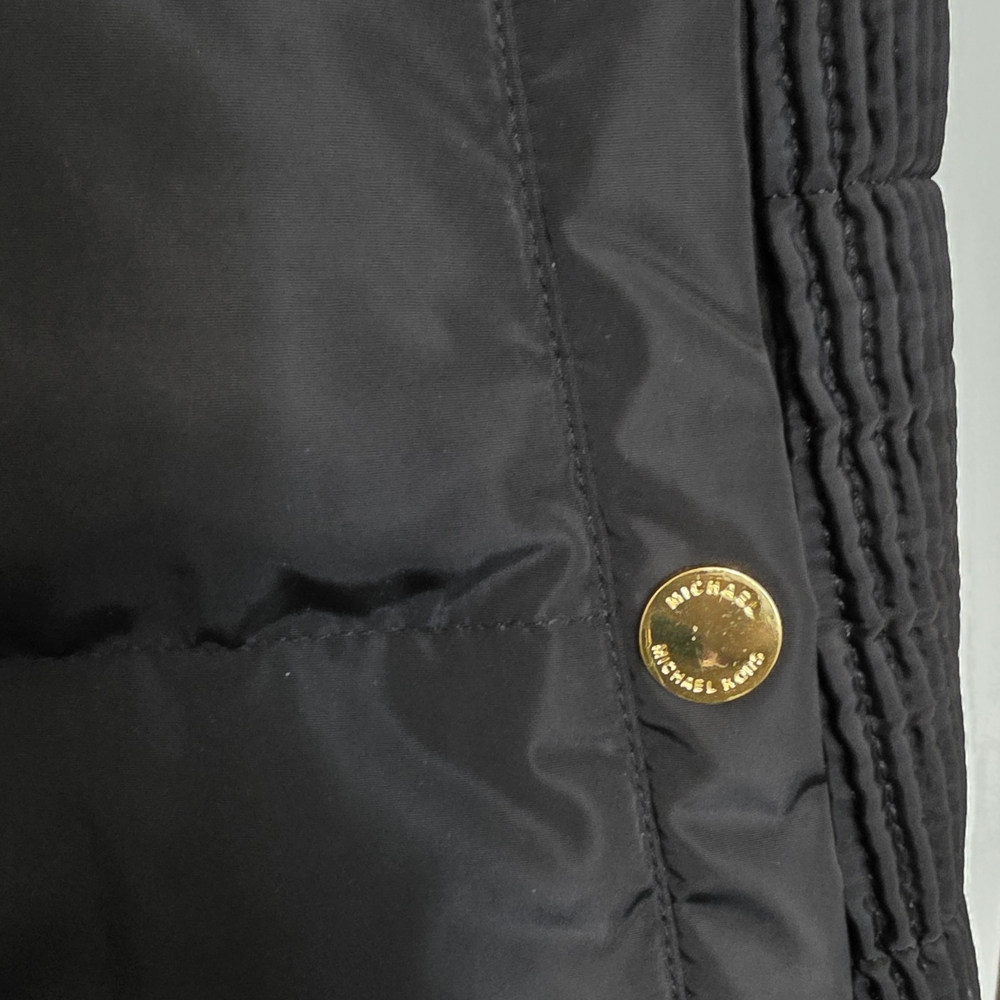 Michael Kors Hooded Quilted Puffer Vest - Size Small - Picture 4 of 6
